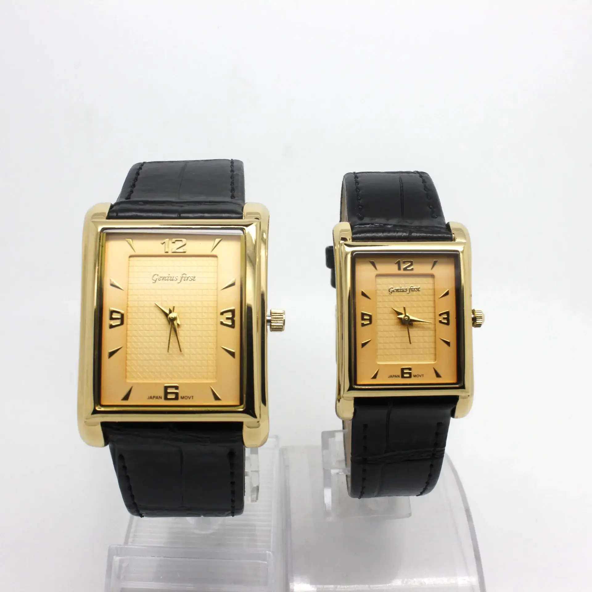 Square Watch Men Women Leather Strap Quartz Casual Couple Watch — feature 2