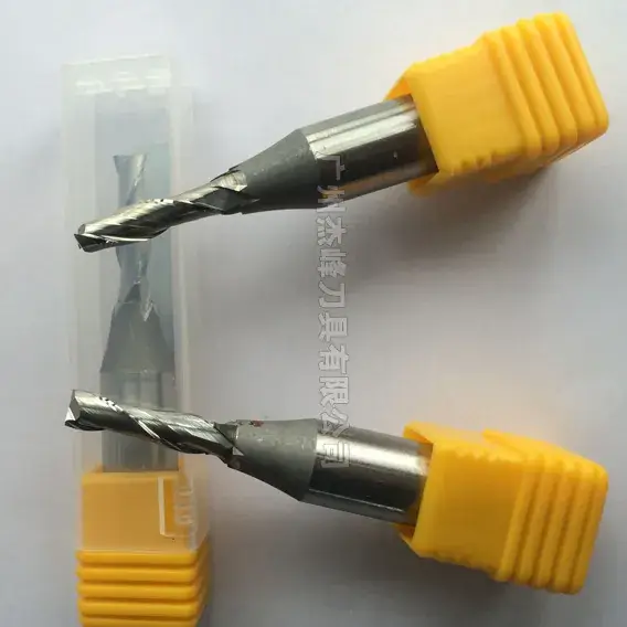 Double-Edged Spiral Milling Cutter Bakelite Handle - Image 5