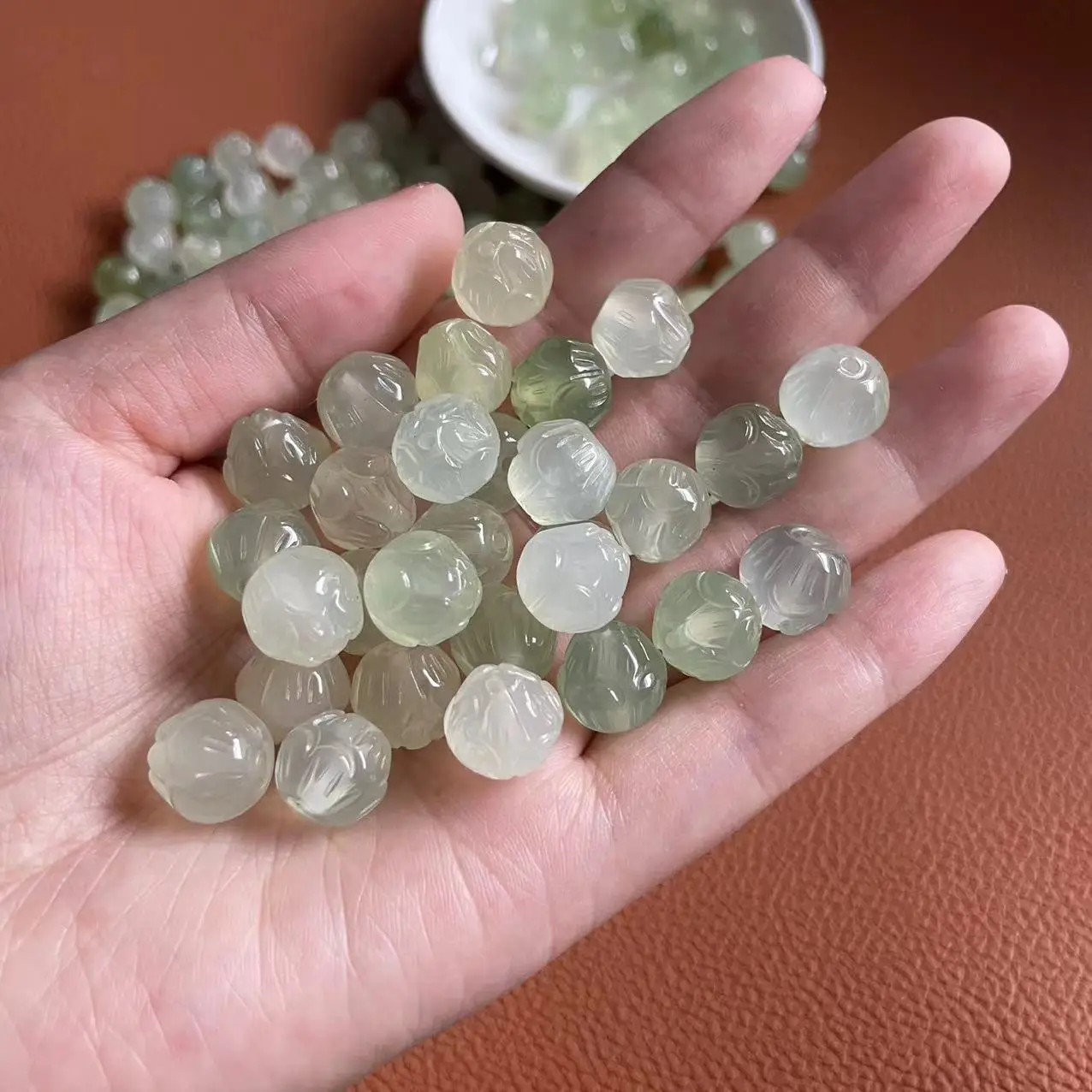 玉莲花珠
