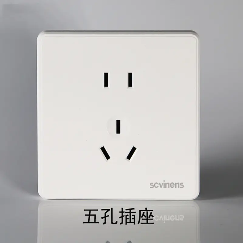 Five-hole socket