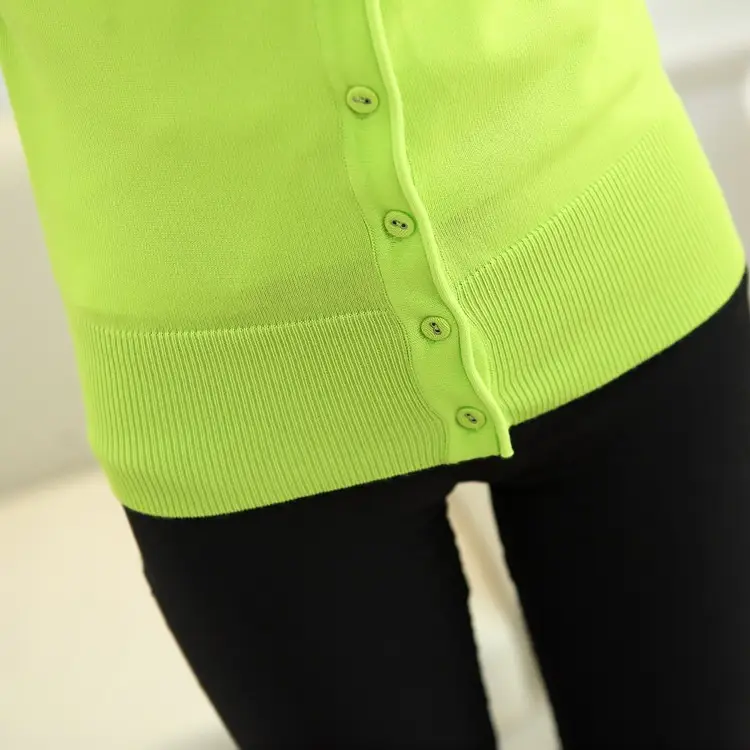 Korean-style Women's V-Neck Knitted Cardigan Large — feature 10