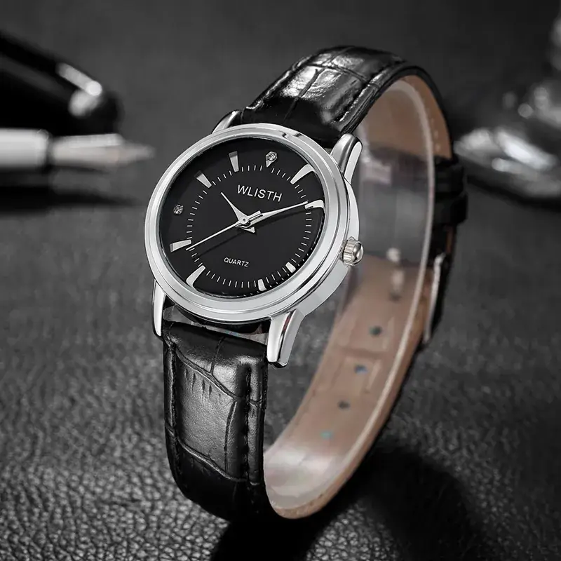 Women's Red Leather Band Quartz Watch Couple Watch - Image 5
