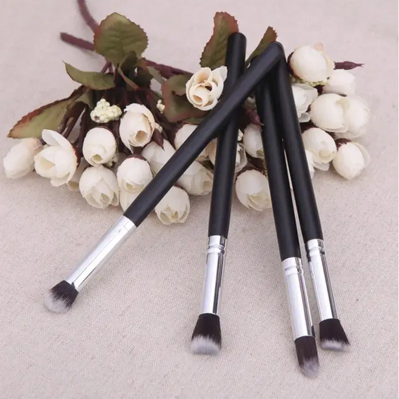 4 Pcs Long Handle Eye Shadow Brush Set
