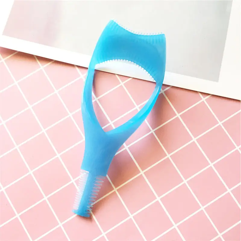 Three-in-One Crystal Eyelash Card Makeup Tool 11cm - Image 3