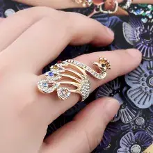New European & American Hollow Leaf Palm Ring with Red Green Blue Stones — feature 5