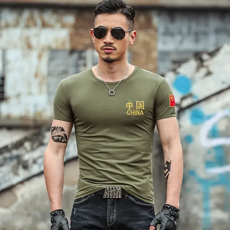 Men Black Chinese Flag Embroidered Slim Fit T-Shirt