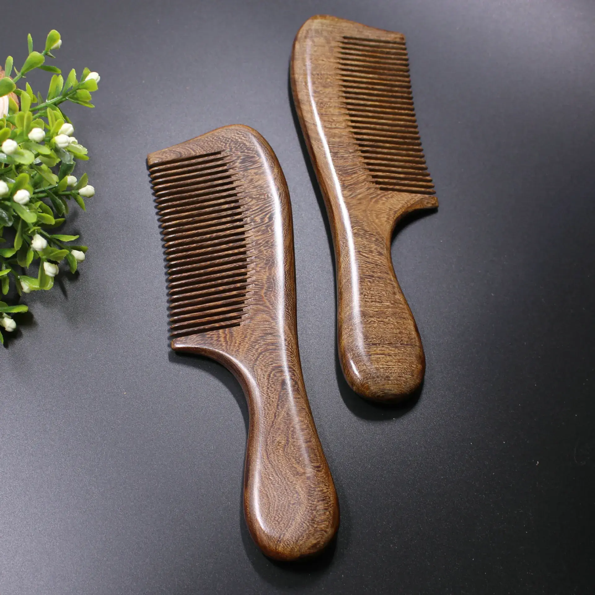 Natural Black Wood Hair Comb for Women - Image 3