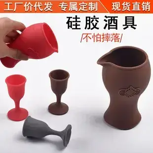 Soft Silicone Face Wash Brush with Suction Cup — feature 3