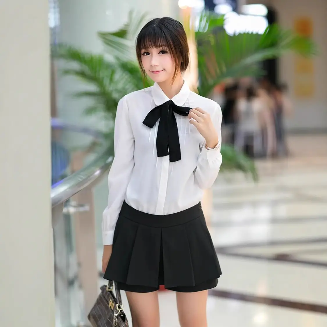Women Korean Style White Butterfly Bow Tie Collar Chiffon Shirt - Image 2