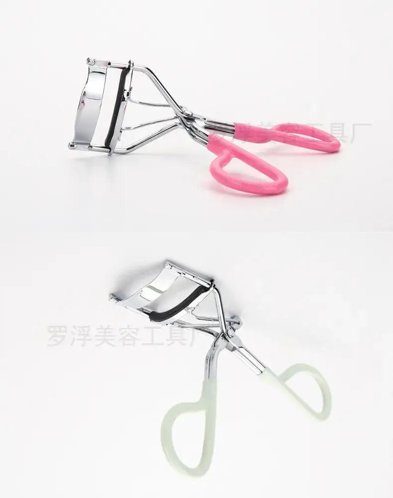 Gold Metal Eyelash Curler Beauty Tool — feature 6