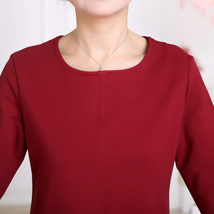 Red Long Sleeve Top Women Medium to XL Plain Design - Image 4