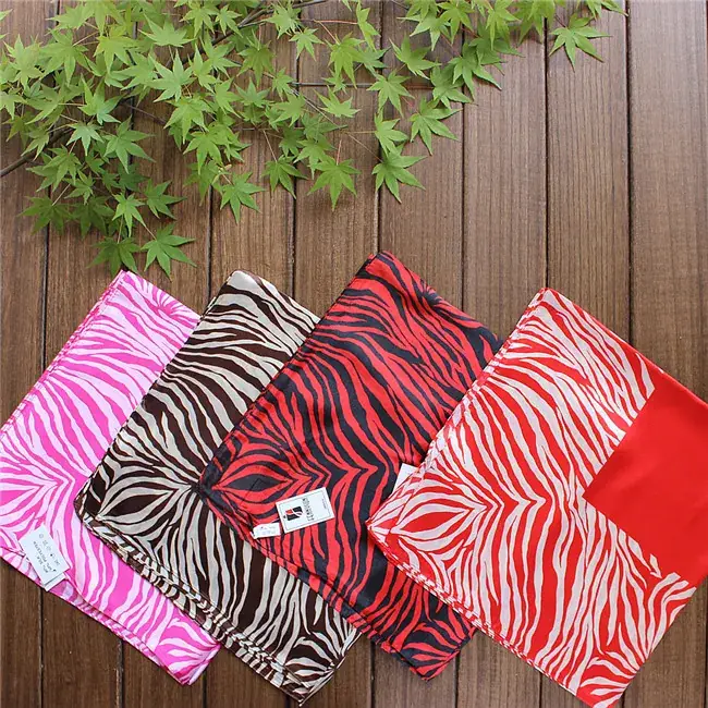 Mai Tong Silk Scarf 60cm Red Black Leopard Print — feature 45