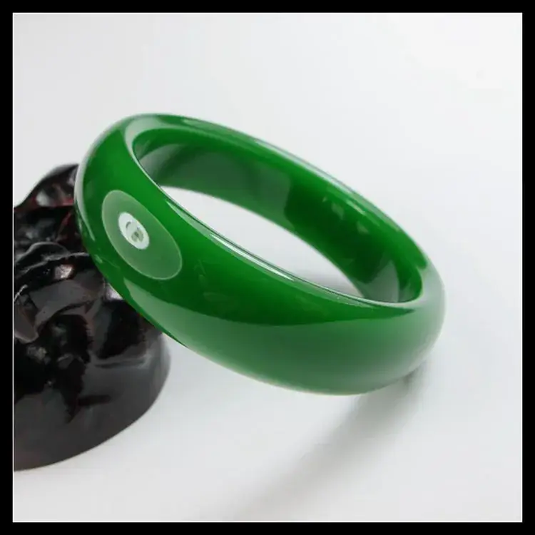 Green Flat Jade Bracelet Xinjiang Waimeng Material - Image 2