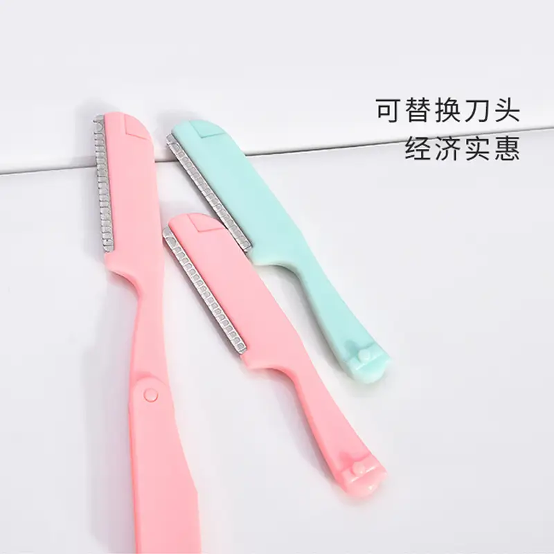 Foldable Eyebrow Trimmer with Blade for Precision Trimming - Image 4
