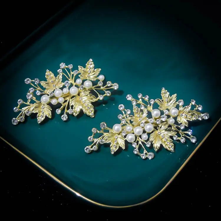 Korean Hair Clip with Pearl Edge Design - Image 2