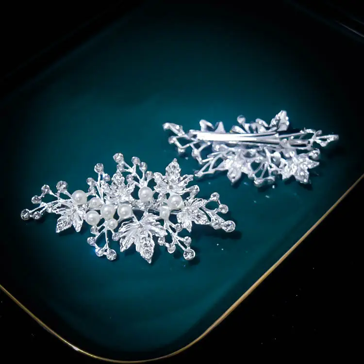 Korean Hair Clip with Pearl Edge Design - Image 5