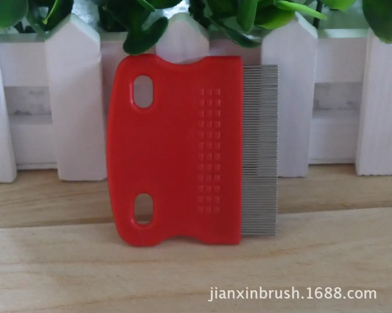 Red Silicone Pet Cat Dog Flea Comb with Stainless Steel Blade - Image 2