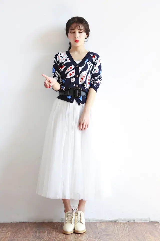 Spring Mesh Puffy Long Skirt Large Swing Midi — feature 28