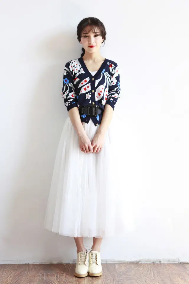 Spring Mesh Puffy Long Skirt Large Swing Midi — feature 29