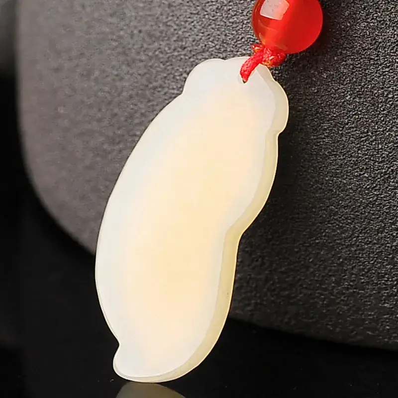 Gold Inlaid Green Bean Pendant Necklace for Women