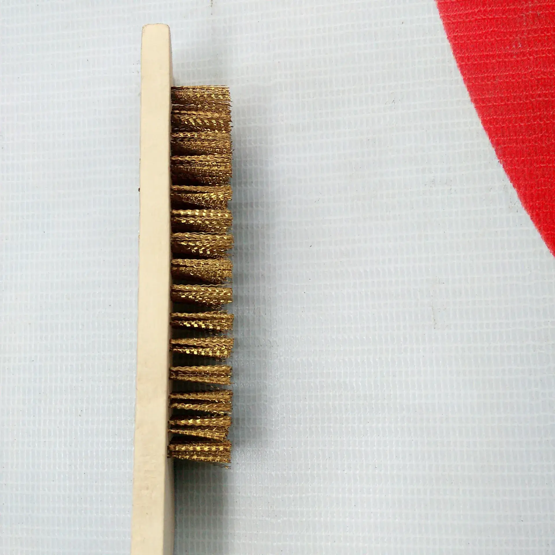 Copper Wire Brush Wooden Handle for Cleaning and Derusting - Image 5