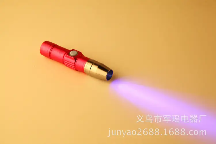 365 Rechargeable Purple LED Flashlight with Banknote Detection — feature 52