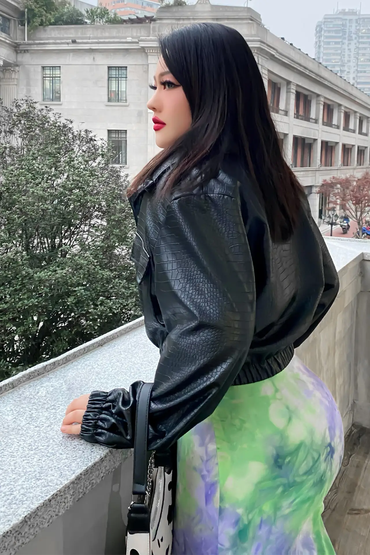 紫绿色 (6).jpg