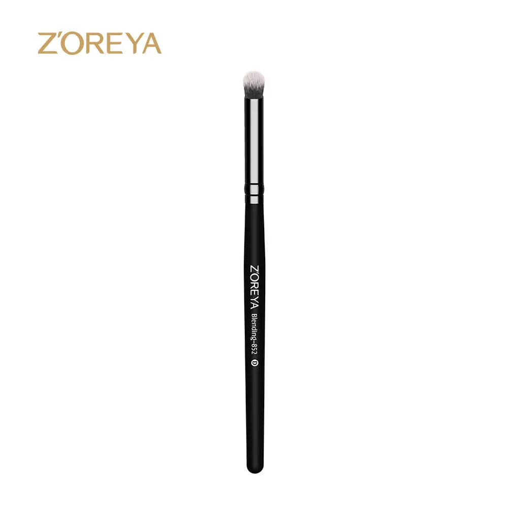 Black Wooden Handle Makeup Brush for Blending Eyeshadow - Image 3