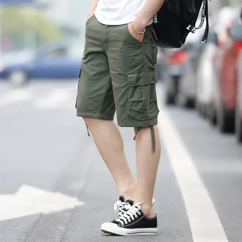 Men's Green Cargo Shorts with 5-Quilted Design - Image 10