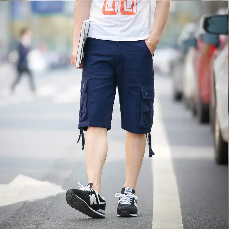 Men's Green Cargo Shorts with 5-Quilted Design - Image 7