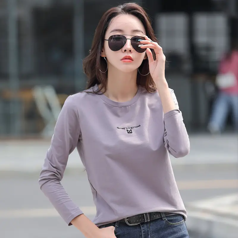 Women Black Printed Slim Fit T-Shirt 2022 Spring