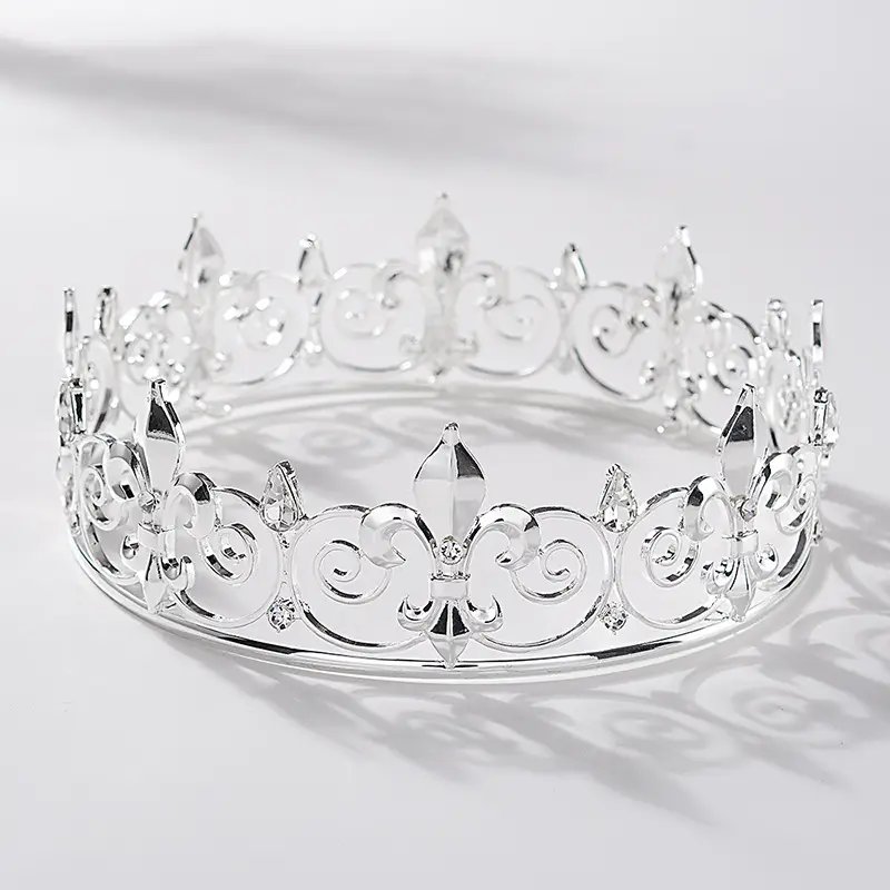 European Baroque Crown Crown with Crystal Accents - Image 2