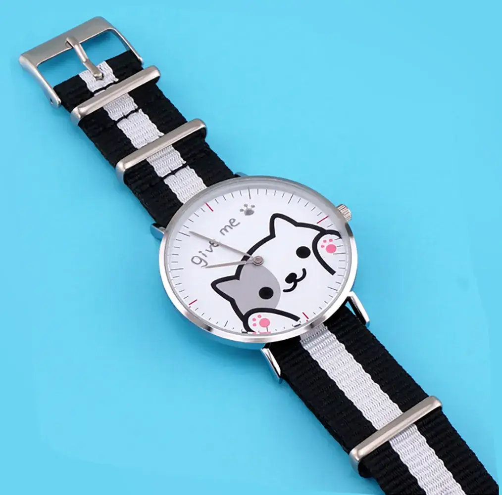 Huo Shadow Anime Cat Watch Black White Quartz - Image 4