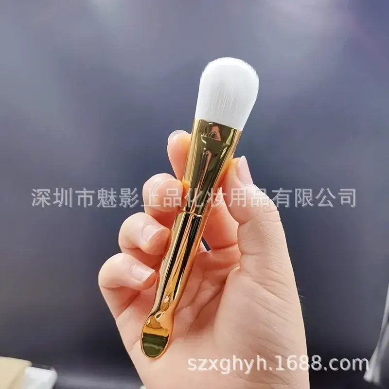 Factory Spot Makeup Brush Double Scoop Tongue Shaped - Image 2