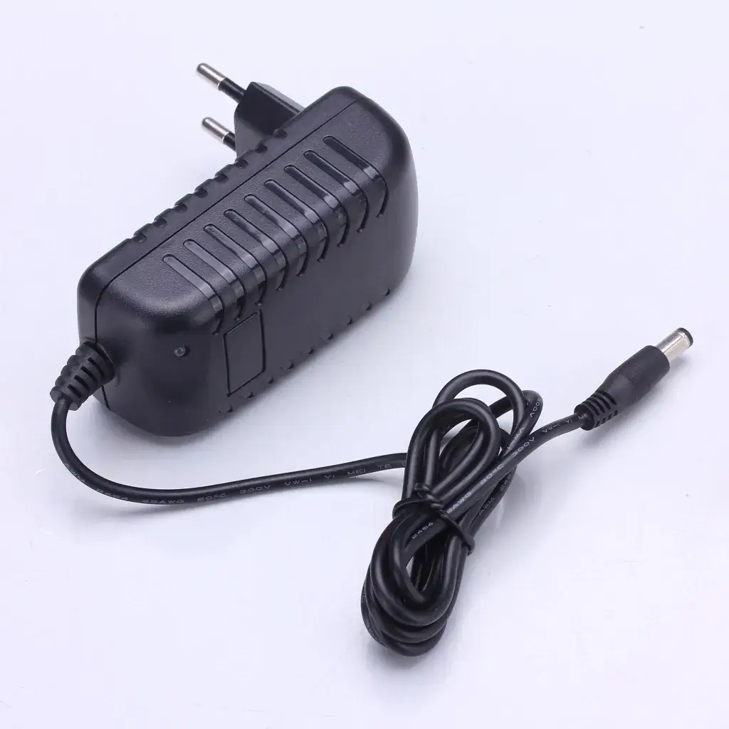 Universal 12V3A EVD Power Adapter for All Devices - Image 4