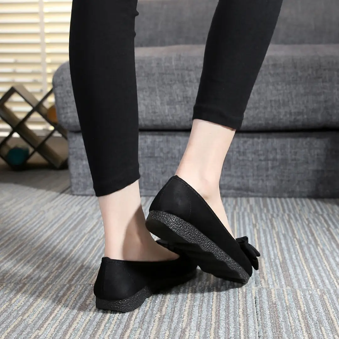 Old Beijing Cloth Shoes Women's Shoes Flat Bean Shoes Bow Round Head Shallow Mouth Soft Bottom Black Work Shoes Women's Single Shoes - Image 13