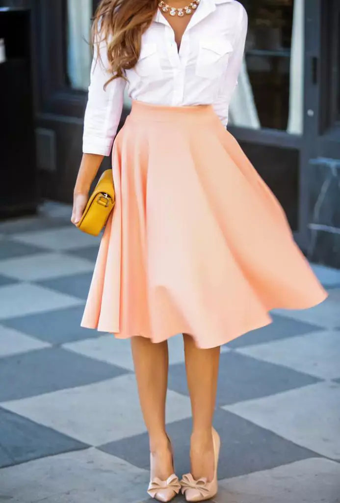 Women's Peach Pleated Skirt Over-the-Knee Large — feature 2