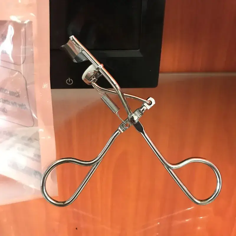 Marian Malian Eyelash Curler Radian Gold