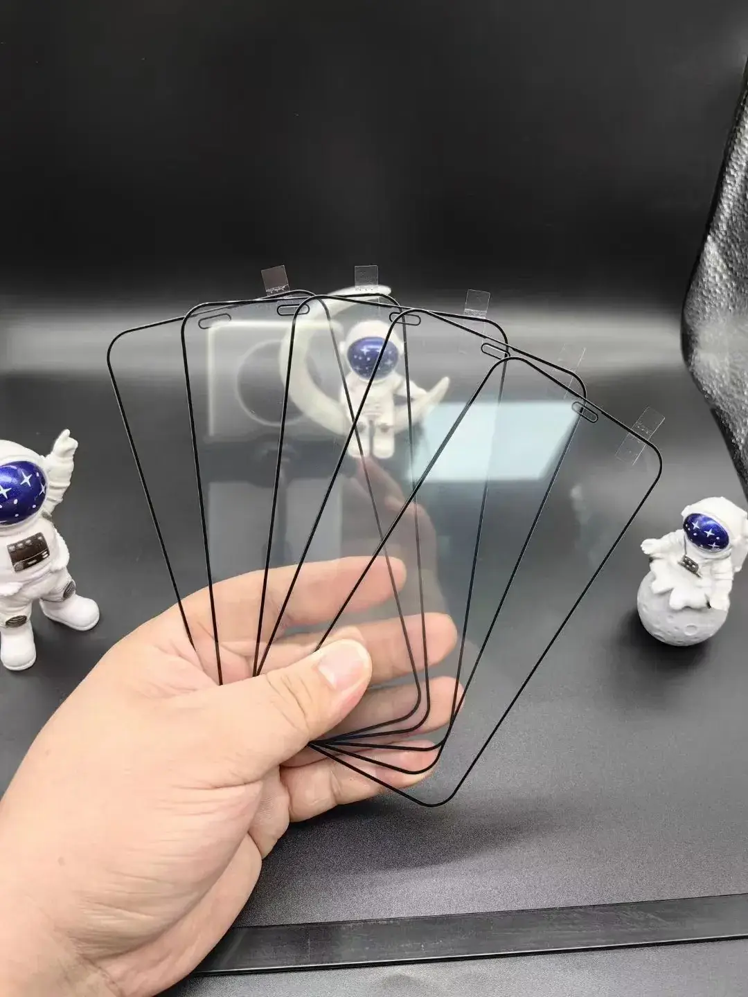 15 Plus iPhone 11 Tempered Screen Film Full Screen - Image 3