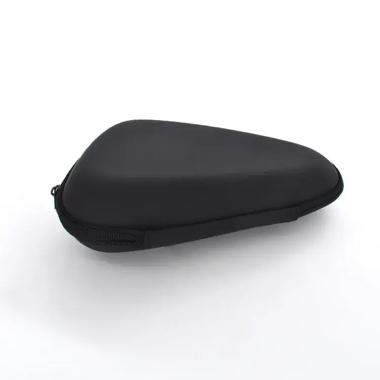 Universal Electric Shaver with 3-Head Bag for Travel - Image 4