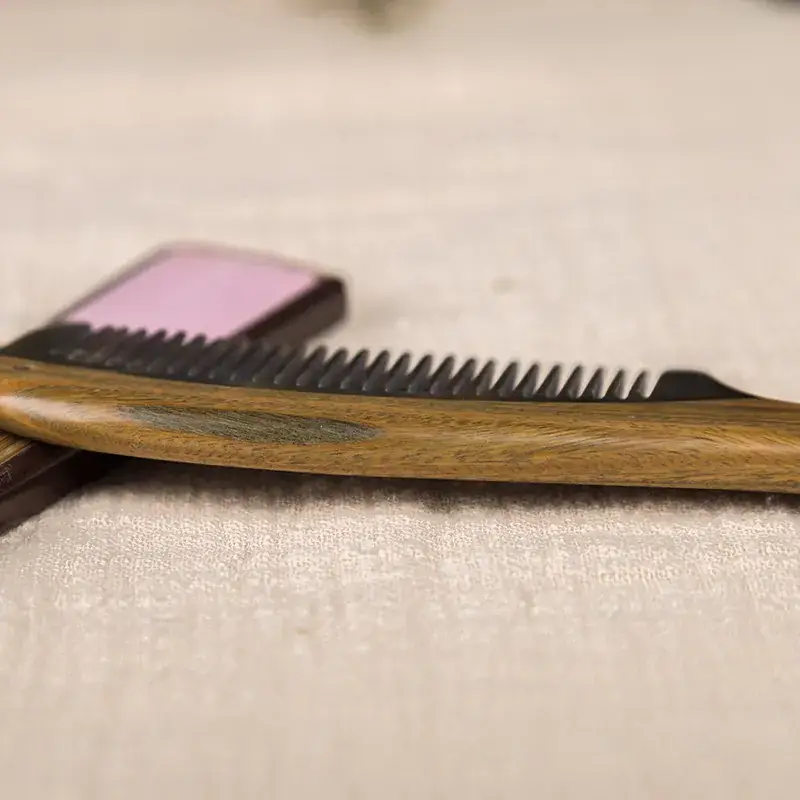 Wooden Hair Comb for Women & Men - Image 3