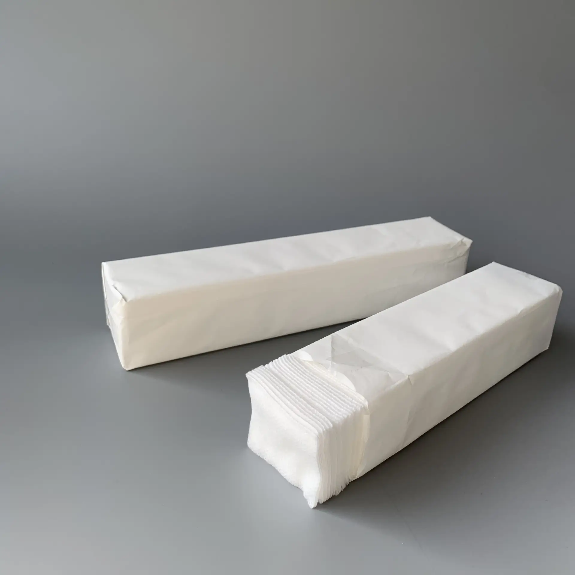Spunlace Cotton Swabs & Non-Woven Pads Set - Image 3