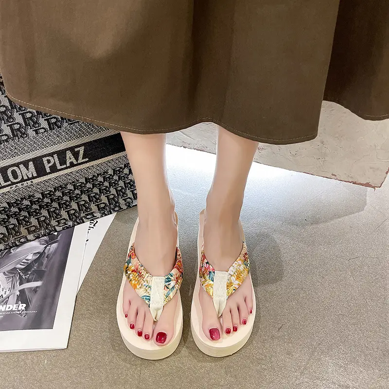 Women Cotton Floral Flip Flops Thick Bottom Summer Sandals