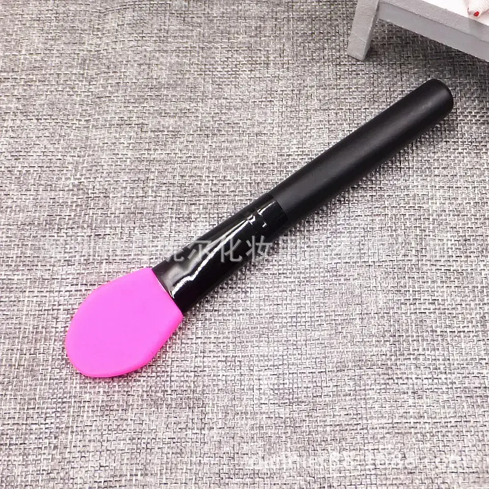 Silicone Makeup Brushes Set for Blending & Contouring - Image 10