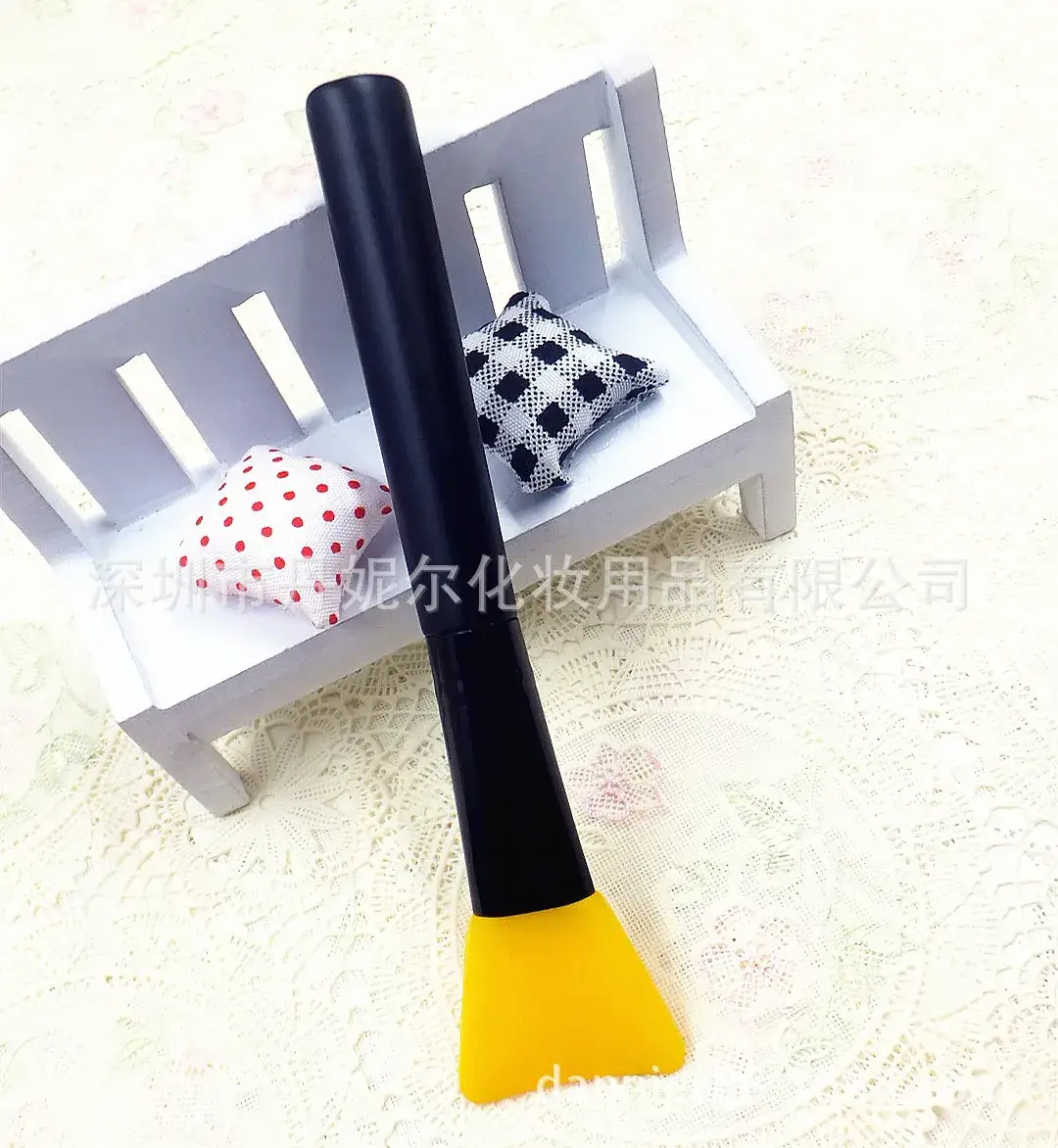 Silicone Makeup Brushes Set for Blending & Contouring - Image 6