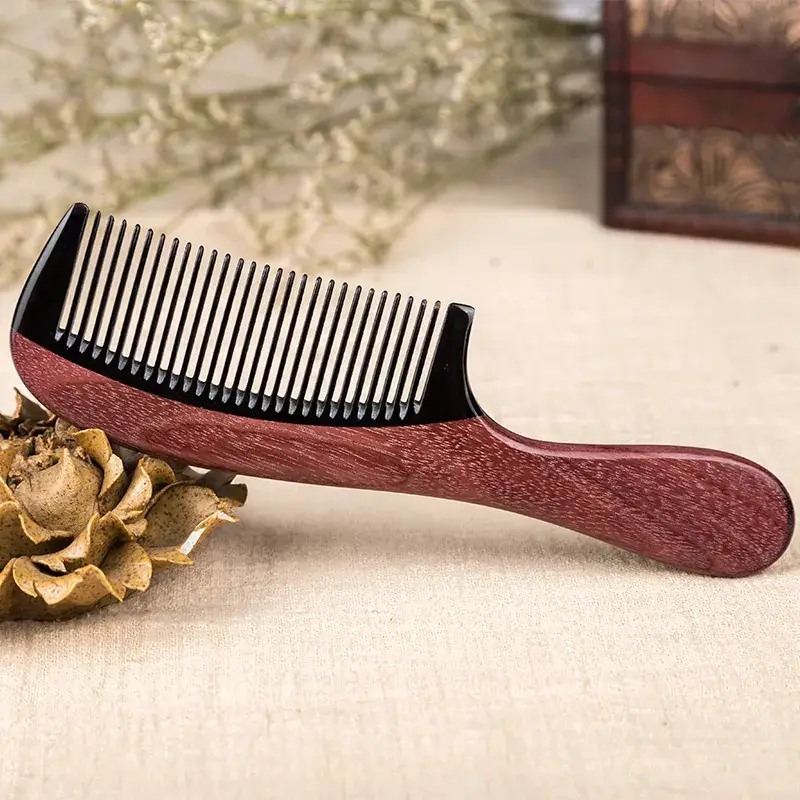 Violet Wooden Corner Comb Engraving for Home Use