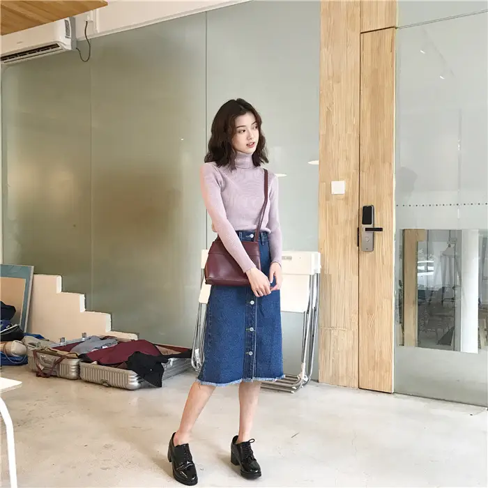 Black Thickened Korean Style Turtleneck Sweater with Red Bag — feature 26