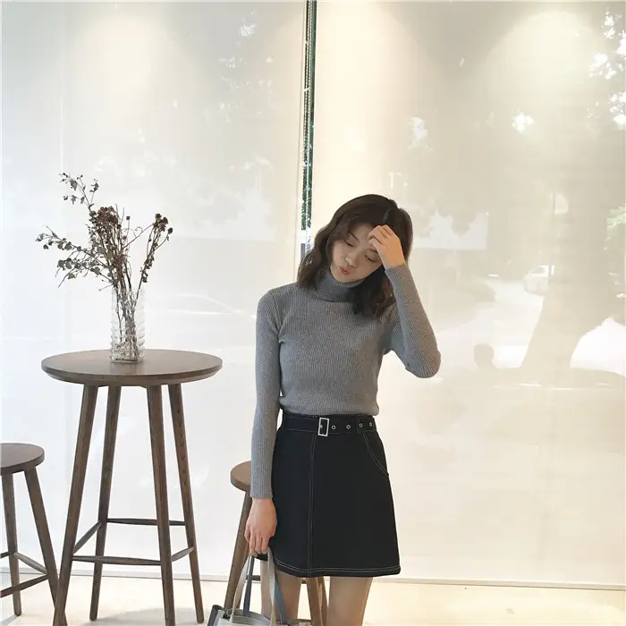 Black Thickened Korean Style Turtleneck Sweater with Red Bag — feature 37