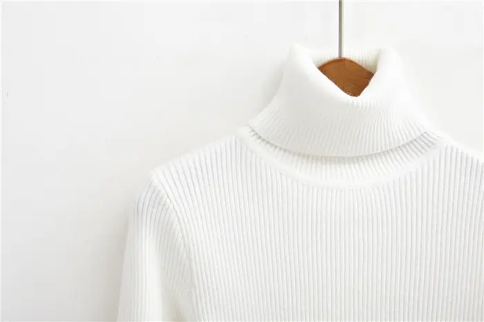 Black Thickened Korean Style Turtleneck Sweater with Red Bag — feature 70