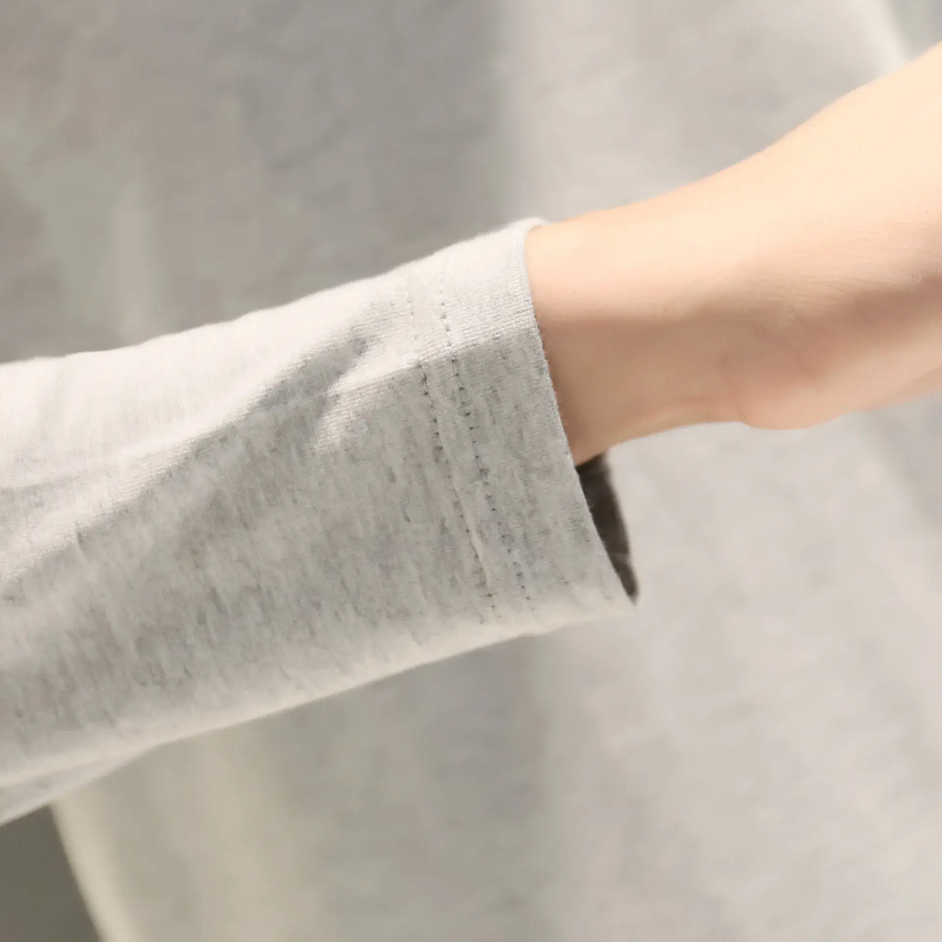 Men's Grey Long Sleeve V-Neck T-Shirt Slim Fit — feature 15